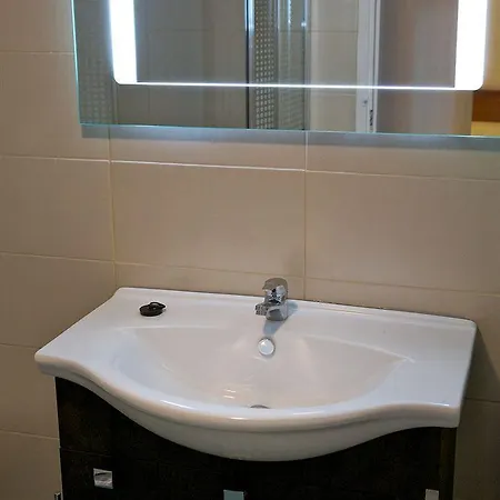 Erofili 3*