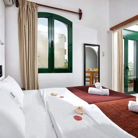 Erofili Apartmanhotel 3*