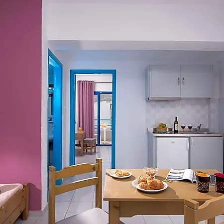 Ξενοδοχείο με διαμερίσματα ερωφίλη Χερσόνησος