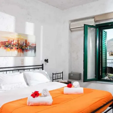 Erofili 3*