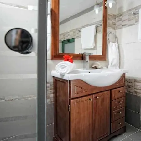 Erofili Apartmanhotel 3*